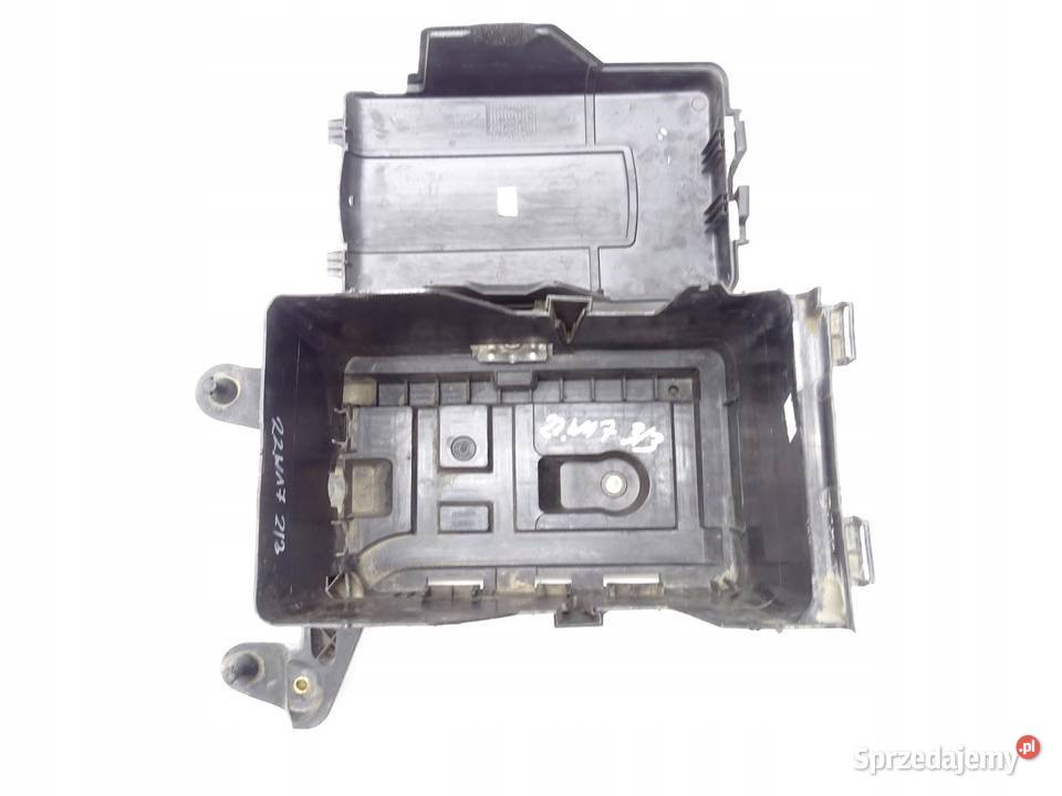 OBUDOWA AKUMULATORA 1K0915333H SUPERB II A3 8P osobowe małopolskie sprzedam