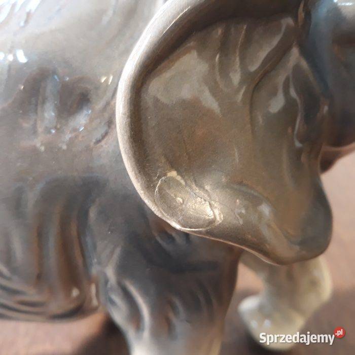 Słoń zabytkowa figurka porcelanowa sygnowana Olkusz