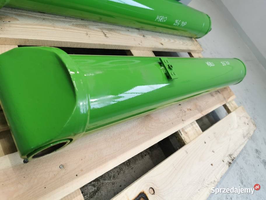 Siłownik podnoszenia ramienia Merlo P 256 TOP Wilkowo