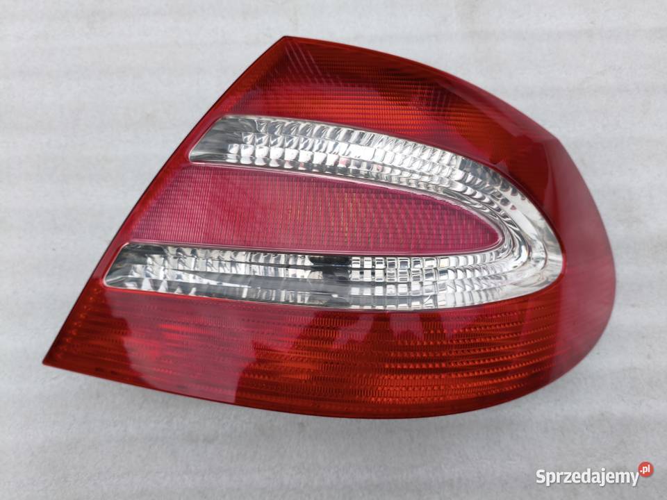 Lampa Prawy Tył Tylna Prawa Mercedes CLK W209