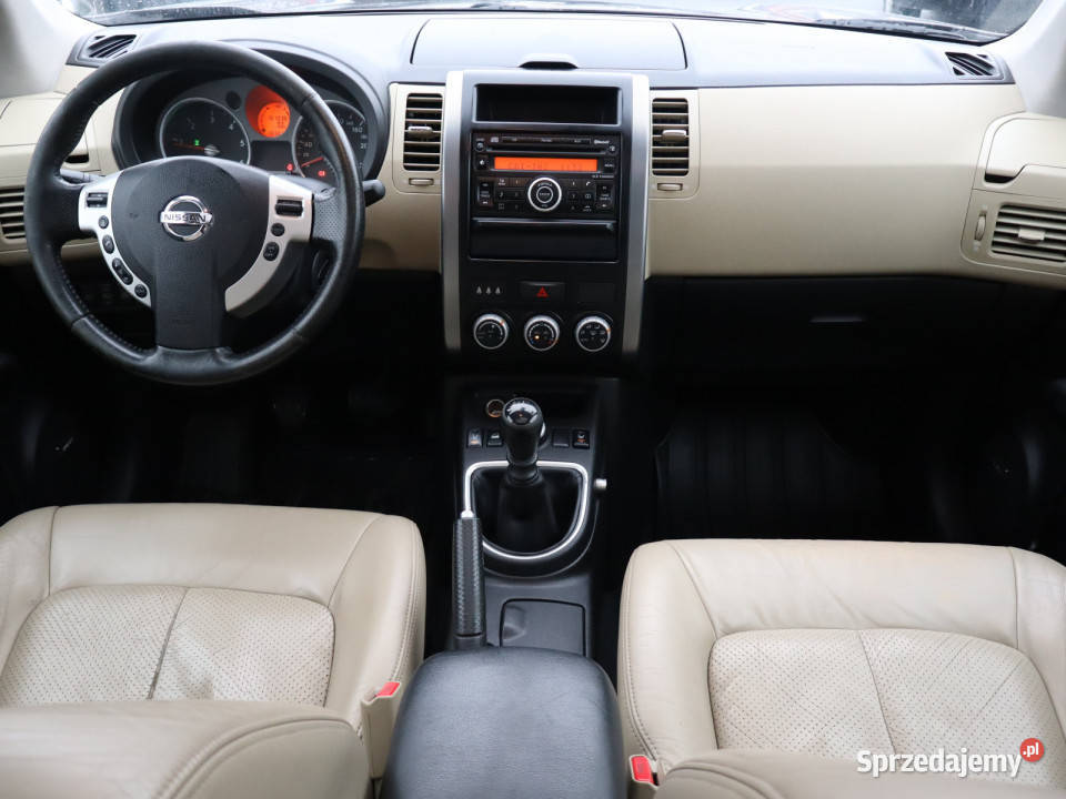 Nissan XTrail 20 dCi nieuszkodzony X-Trail Bielany Wrocławskie
