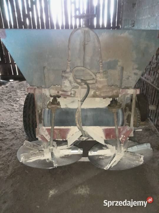 Wapniarka Wózek do wapna RCW 3 Rolnictwo wielkopolskie Kępno