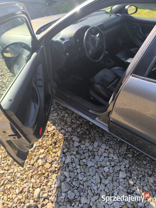 Seat Leon 16 Niemcy Rok produkcji 2004 Leon Brzeszcze