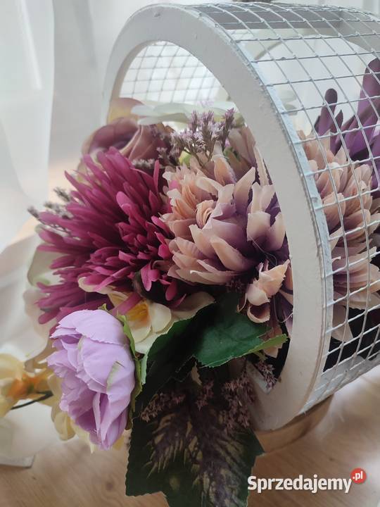 Ażurowa kompozycja kwiatowa na cmentarz 13 biały Sosnowiec