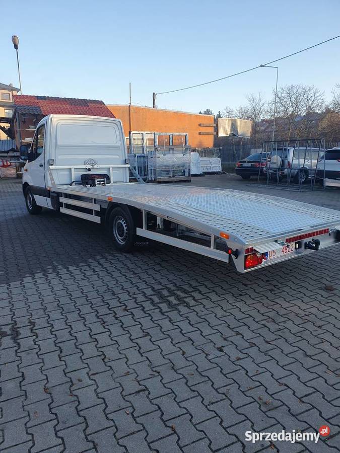 mercedes laweta prawie nowa Oleśnica