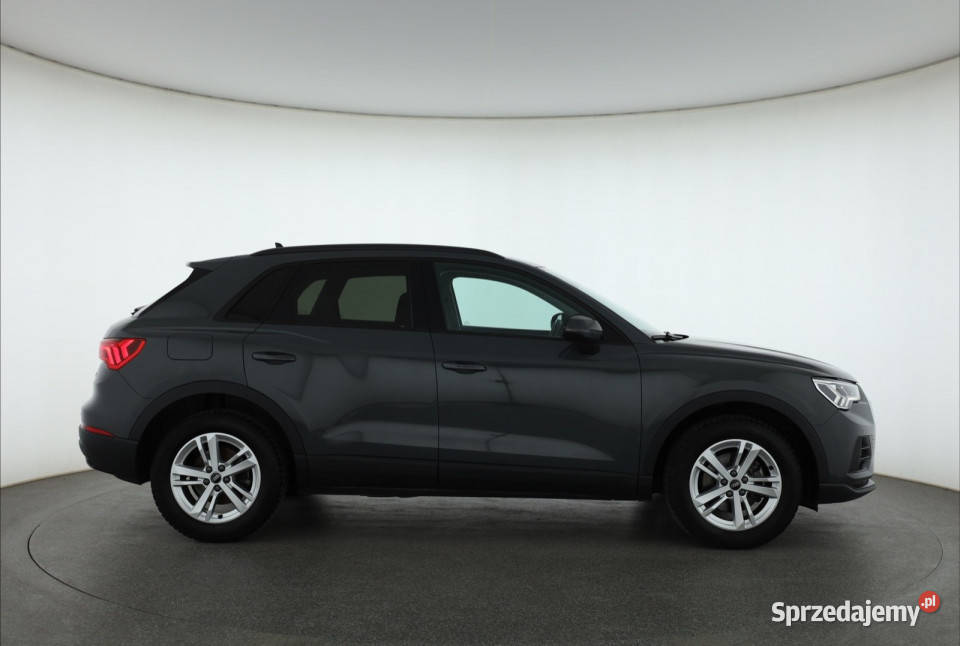Audi Q3 35 TFSI mazowieckie