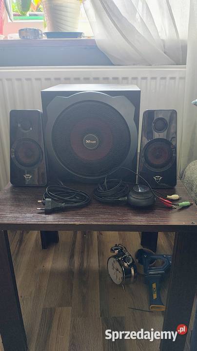 Głośniki z subwoofer Annów