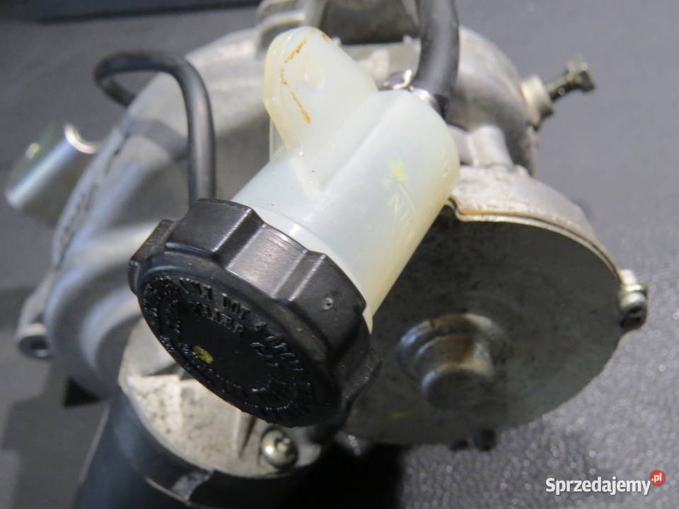 PIAGGIO MP3 125 HYBRID 250 300 500 POMPA Pozostałe Gdańsk