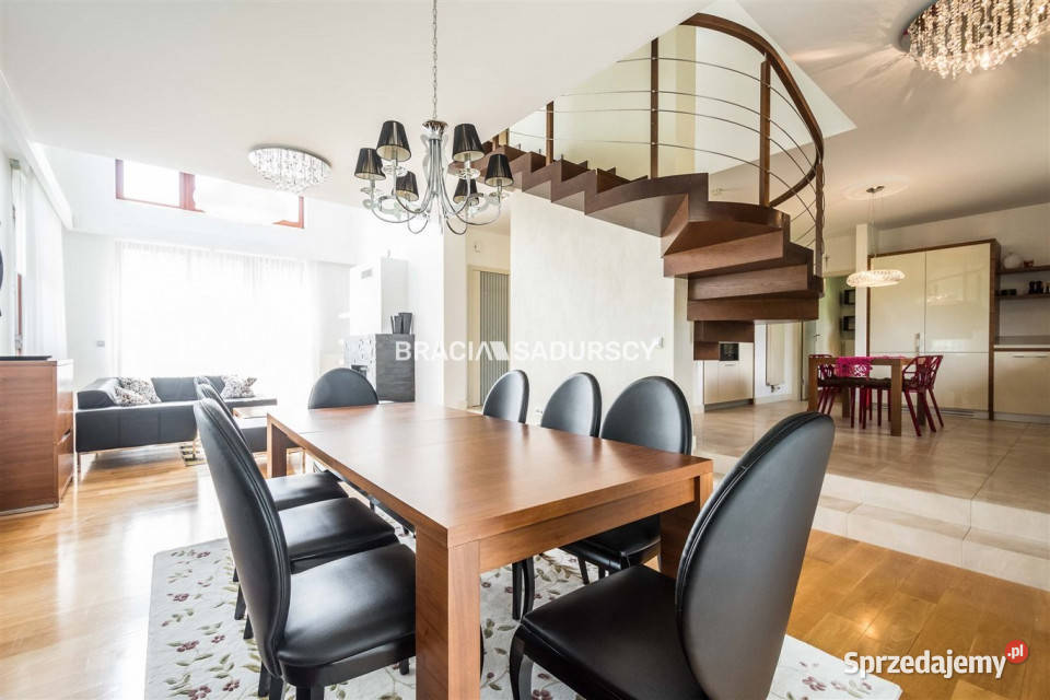 Dom wolnostojący Masłomiąca 232m2