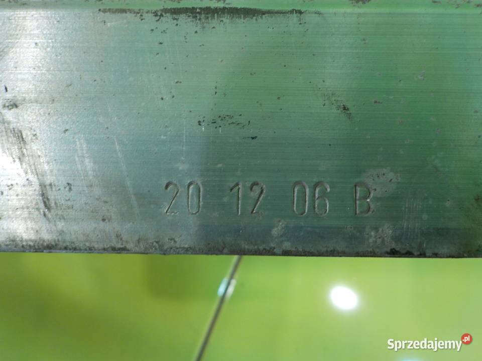 AUDI A3 8P II 16 B 06r HB 5D belka zderzaka osobowe Suków