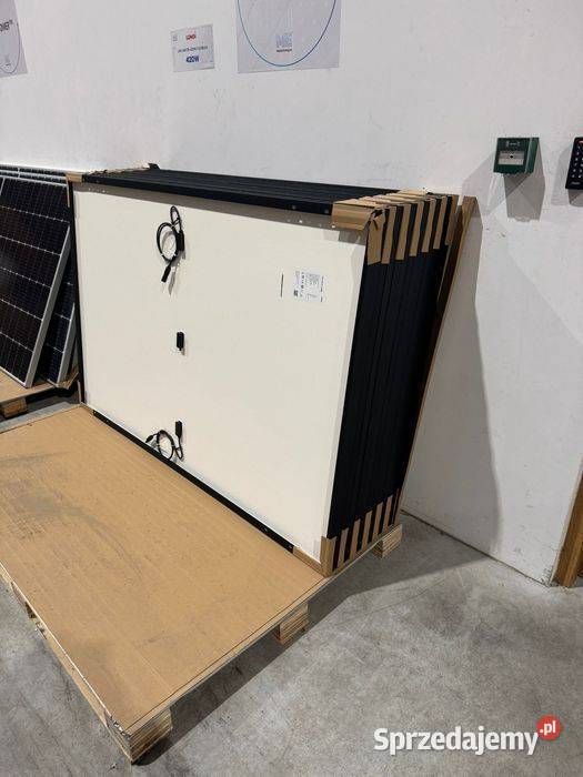 Panel fotowoltaiczny LONGI 405W BLACK FRAME MONO sprzedam