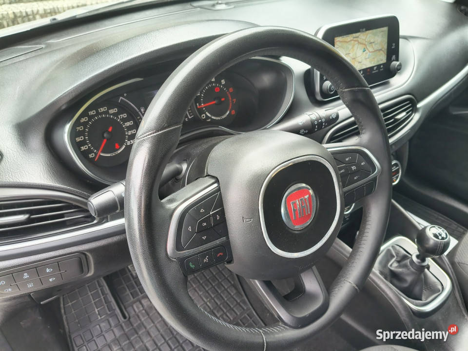 Fiat Tipo 14i 95 Lounge Full Serwis II 2016 sprzedam
