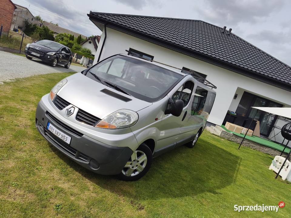 RENAULT TRAFIC LONG BRYGADÓWKA 6 OSÓB BAGAŻNIK Bartochów sprzedam