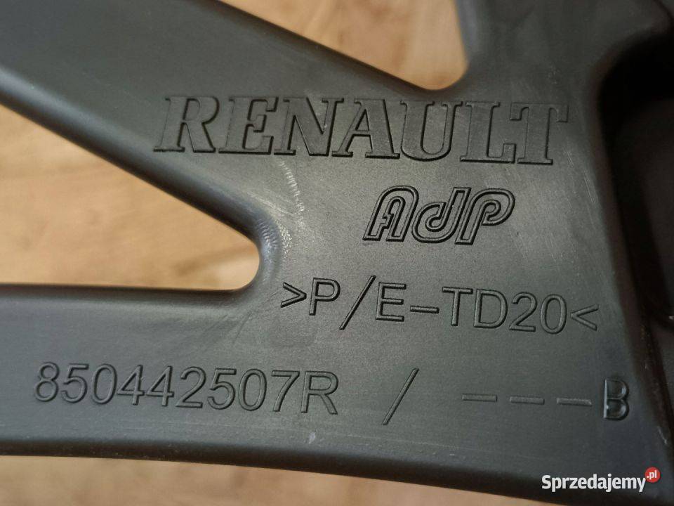 RENAULT TWINGO III ŚLIZG ZDERZAKA PRAWY TYŁ Pleszew