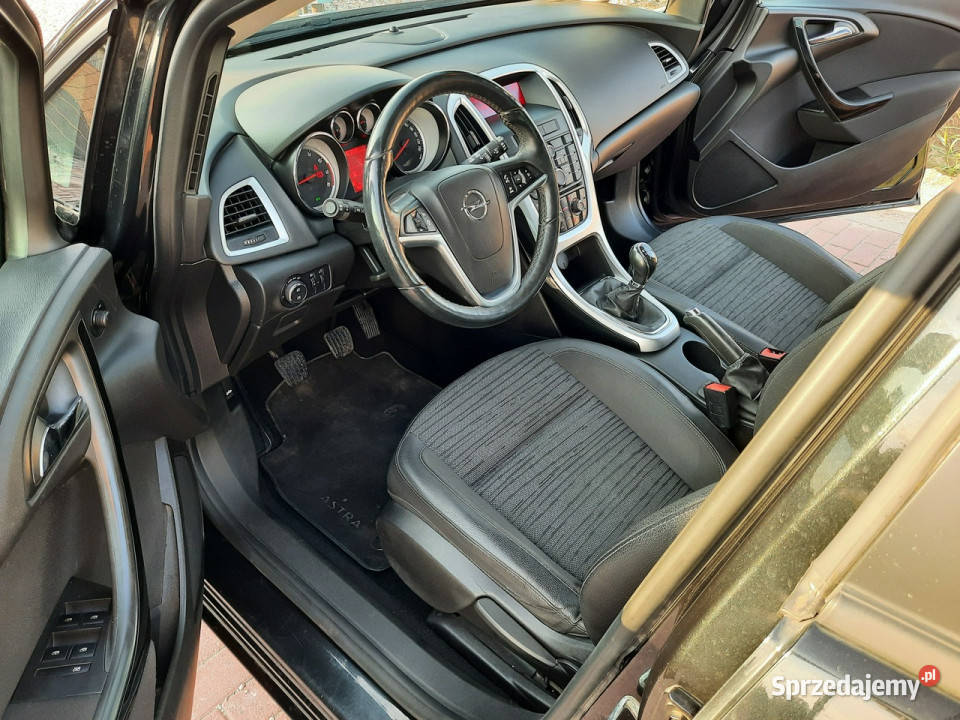 Opel Astra Sports Tourer KLIMATRONIC 88 Serwis