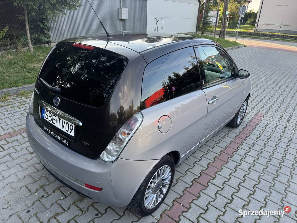 Fiat 500Lancia Ypsilon14 16vPlatinum Climatronik elektrochrom. lusterka boczne Stary Sącz