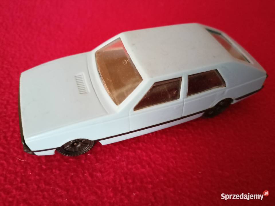 Polonez Estetyka Rzeszów sprzedam