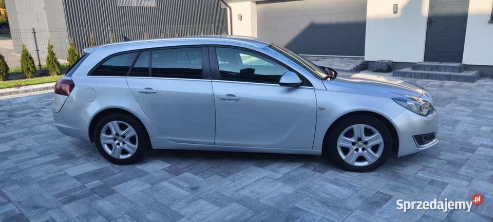 Opel Insignia Lift Oblęgorek
