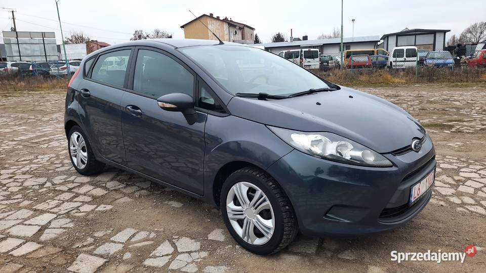 Ford Fiesta 125 Benzyna 2012 r Klima sprawna Kraśnik sprzedam