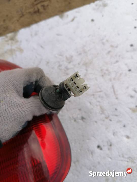 Lampa Tył Hyundai 01r Części samochodowe lubelskie Wisznice sprzedam