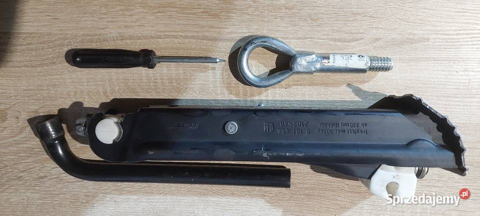 Lewarek apteczka trójkąt opel zafira a Ślesin