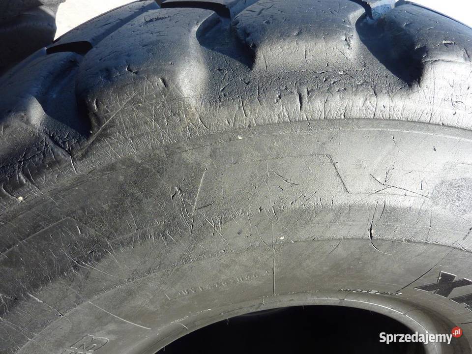 2x Opona używana przemysłowa 235R25 MICHELIN