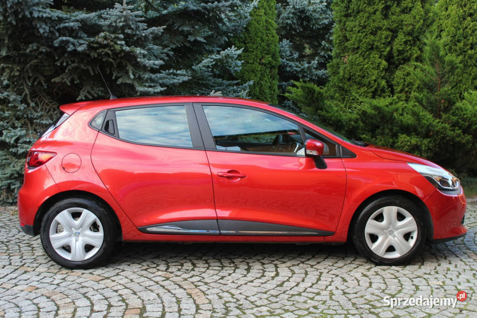 Renault Clio 16V 75 Przebieg 135 Navi Opłacony wspomaganie kierownicy Lubań sprzedam