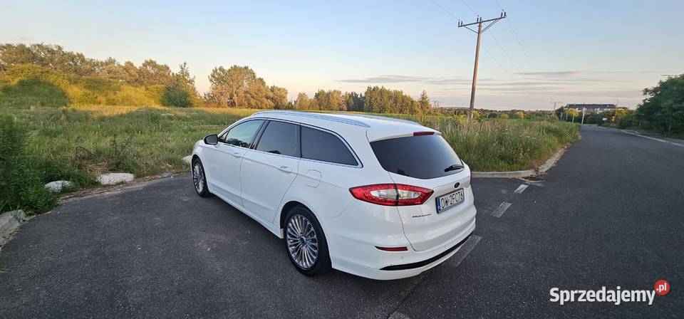 Ford Mondeo 20 TDCi Titanium PowerShift asystent pasa ruchu Strzelin