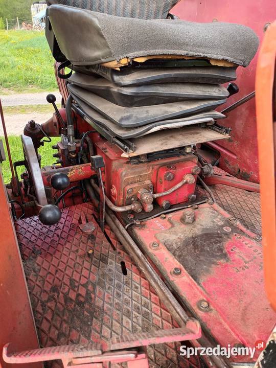 International Case 744 International Sejny