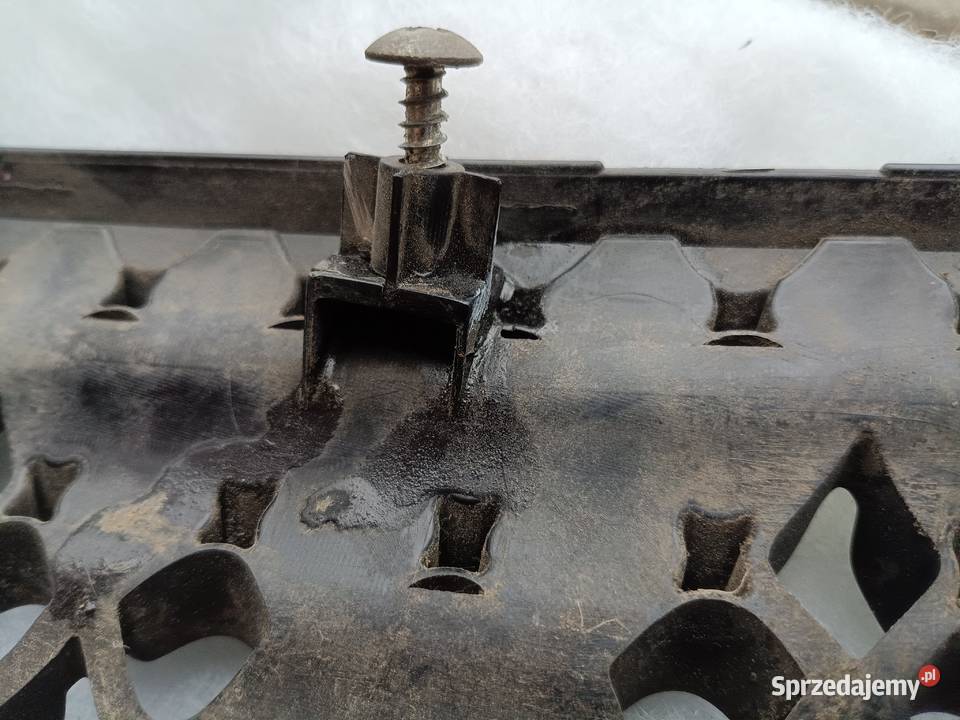 Suzuki SX4 lift 09 7174155l0 atrapa zderzaka osobowe podkarpackie Krosno