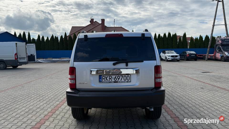 Jeep Liberty KK Latitude 37 V6 nieuszkodzony Rymanów