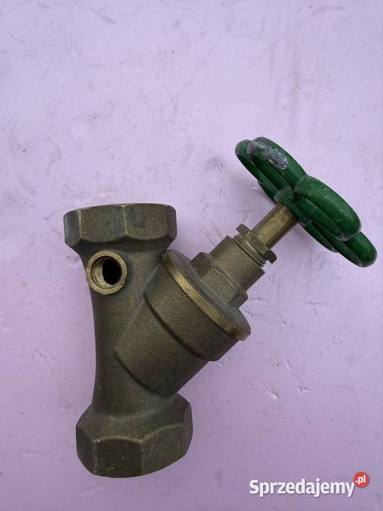 Zawór skośny odcinający Zawory Radom