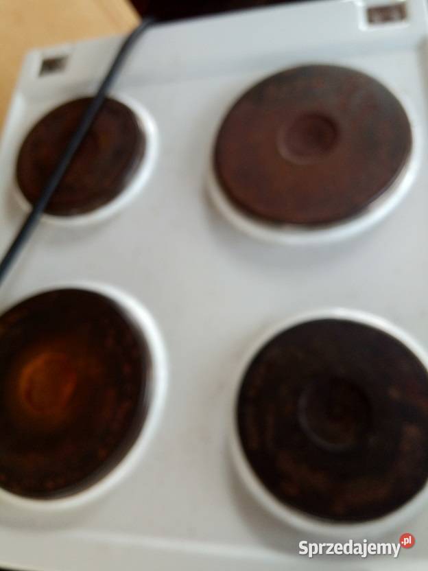 Kuchnia elektryczna z piekarnikiem Kobylnica