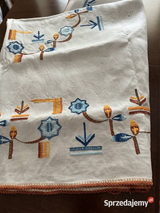 Obrus PRL lata60 te ręcznie haftowany Vintage śląskie Częstochowa