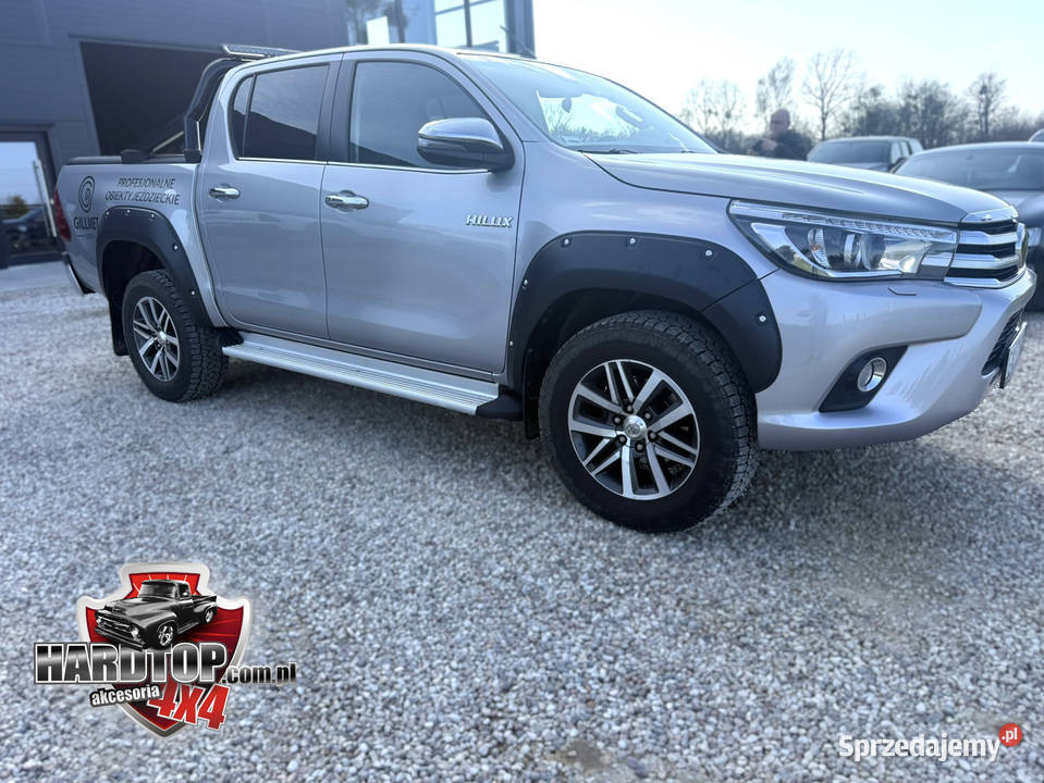 Poszerzenia Nadkola Błotników Toyota HILUX 2015 Pozostałe Karoseria