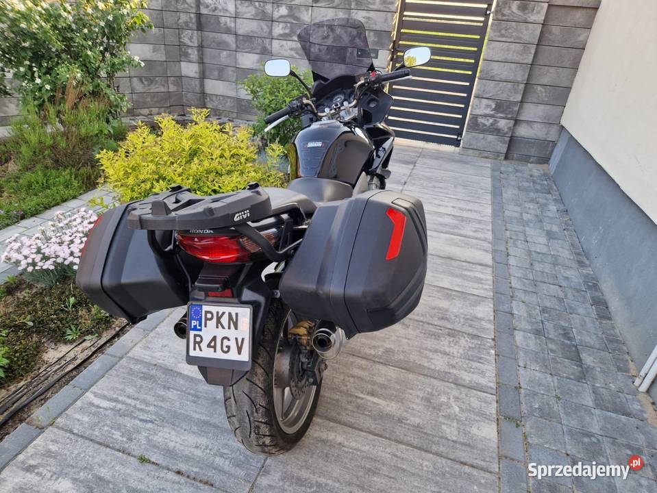 Honda cbf 1000 abs Rok produkcji 2006 wielkopolskie Sadlno sprzedam