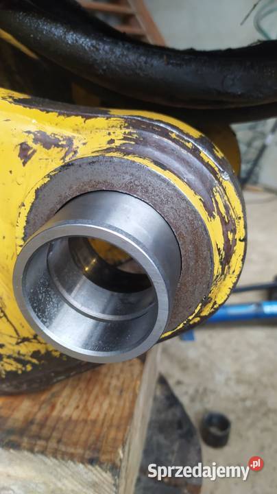 Serwis maszyn budowlanych tulejowanie otworów śląskie