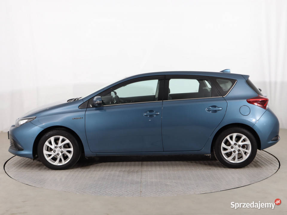 Toyota Auris Hybrid Bielany Wrocławskie