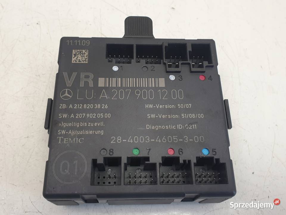 Mercedes C207 W207 PRAWY MODUŁ DRZWI A2079001200 osobowe Pozostałe Rudka