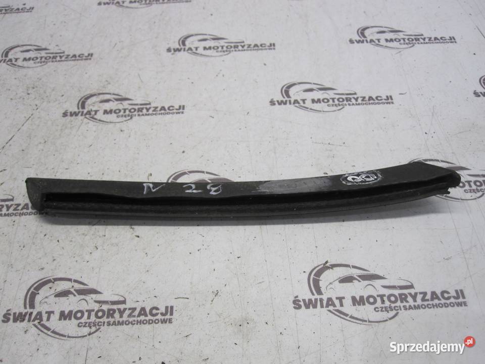 MINI COOPER II R56 12r listwa szyby prawa przód osobowe