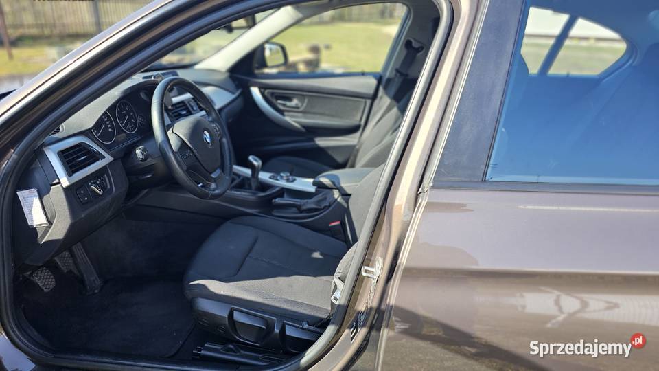 BMW F30 2014 r 183 134 183KM