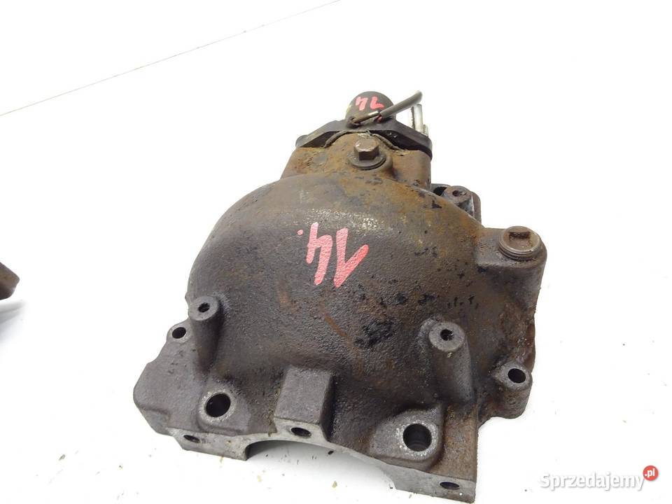 OBUDOWA MOSTU PRZÓD PRZEDNIEGO ŻELIWNA SUZUKI