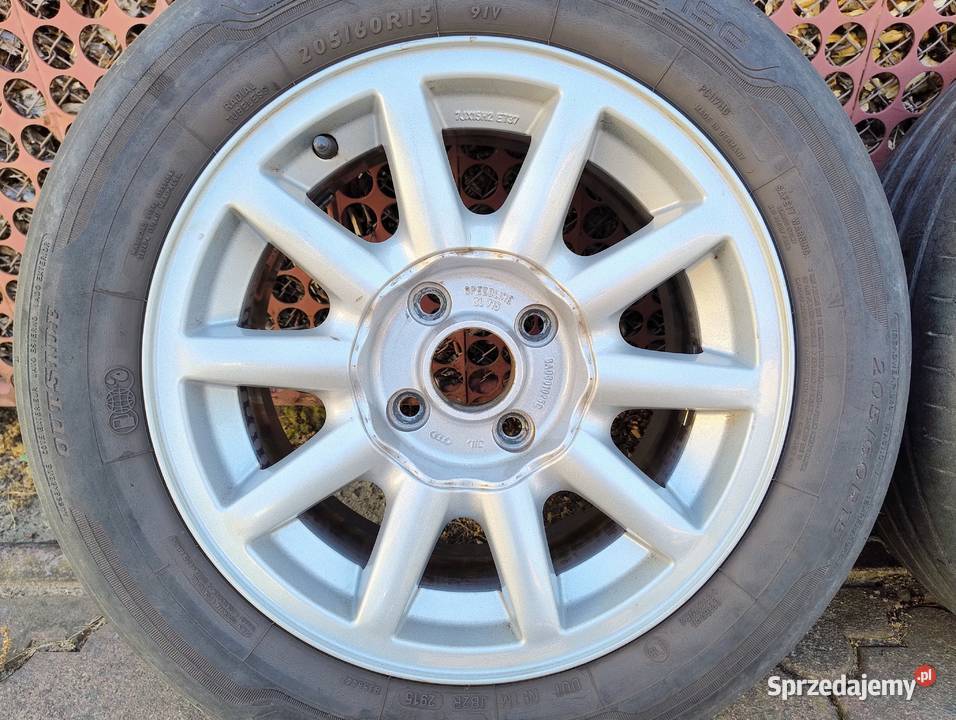Audi 80 B4 Felgi aluminiowe Speedline 4x108 7x15 Dębica