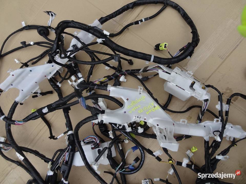 WIĄZKA INSTALACJA WNĘTRZA COROLLA E21 20 HYBRYDA