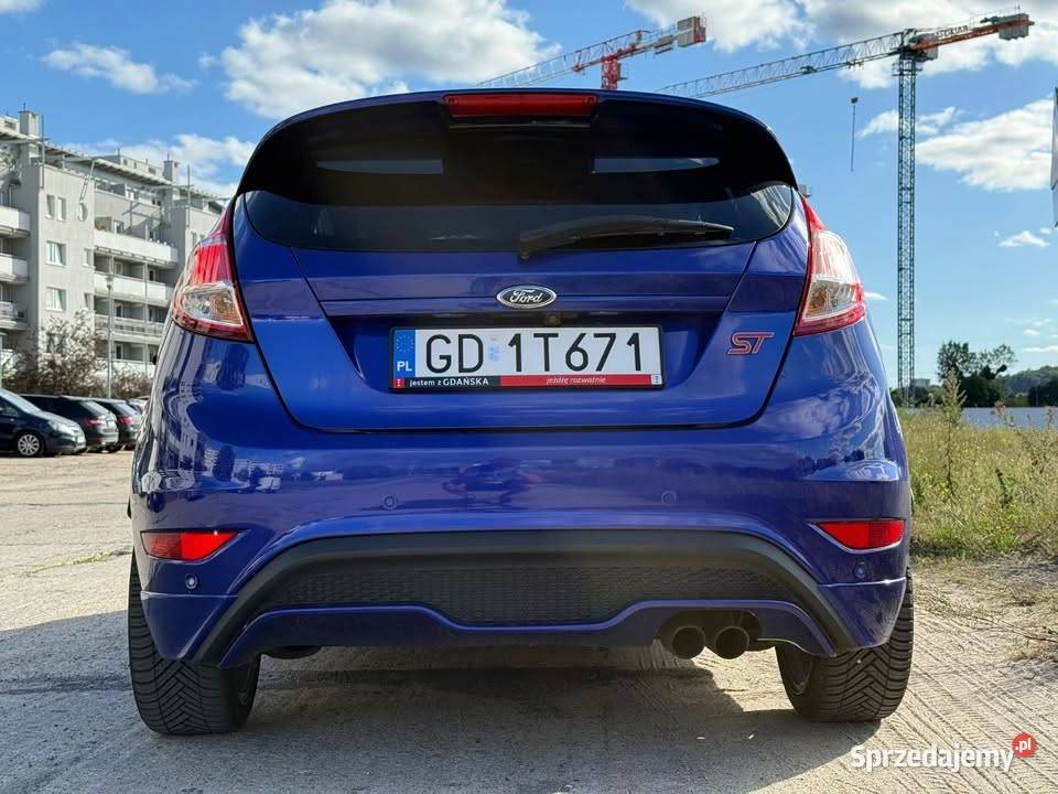 2015 Ford fiesta st Rumia