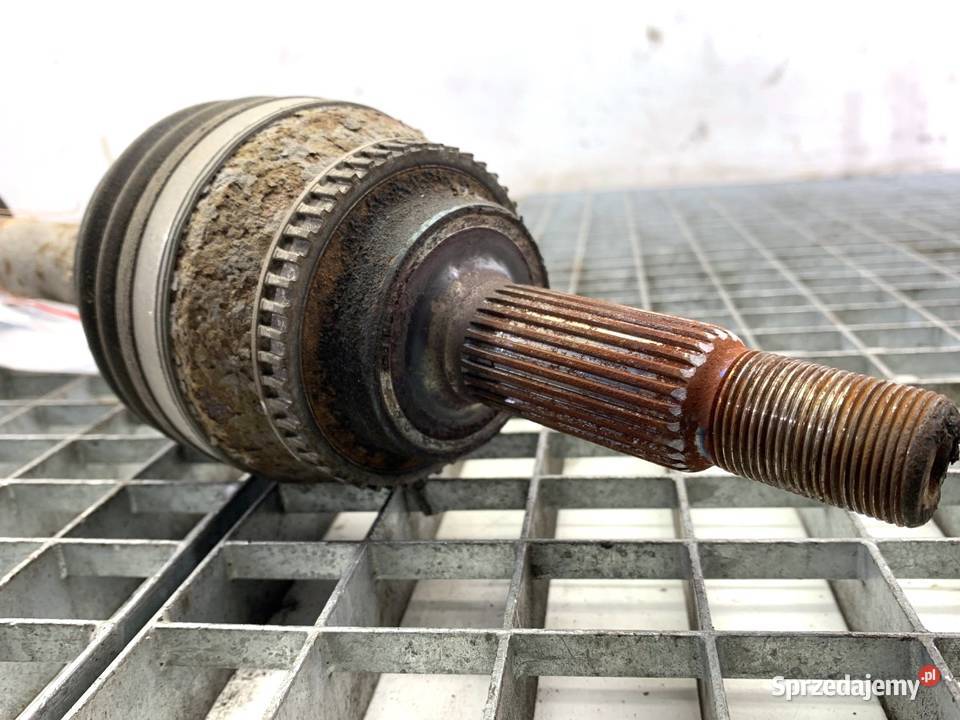 PÓŁOŚ LEWY PRZÓD TOYOTA COROLLA E12 20 116 0107