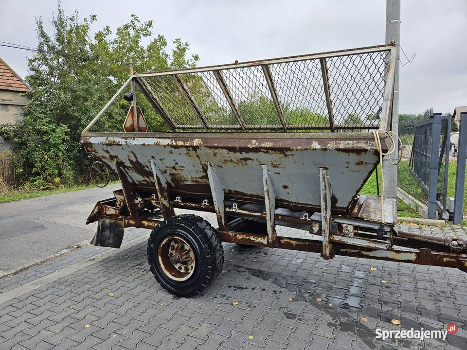 Rozsiewacz wapna soli nawozów rcw 3 nieuszkodzony sprzedam