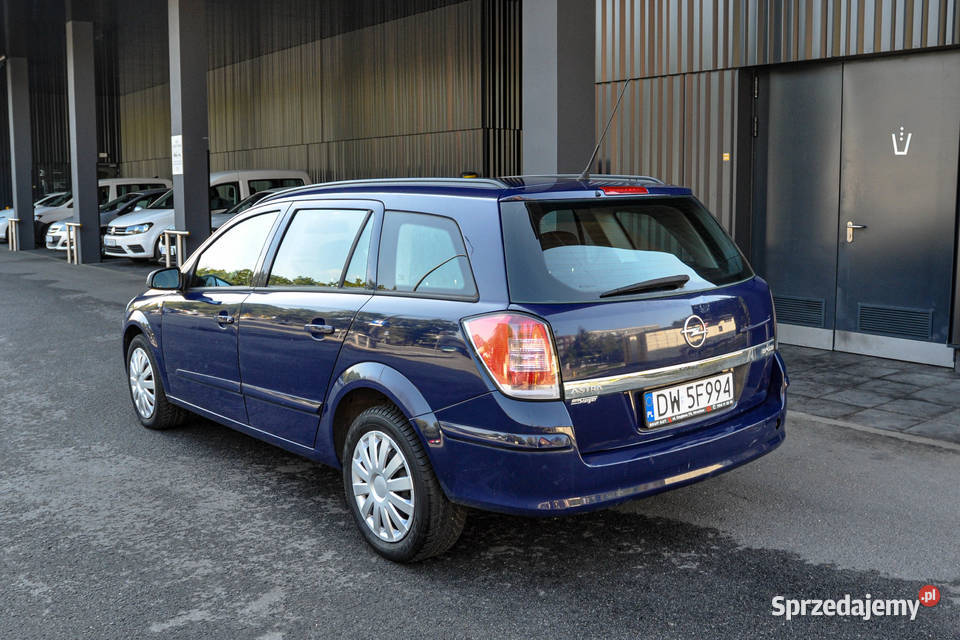 Opel Astra 19CDTI Lift Bezwypadkowa Astra