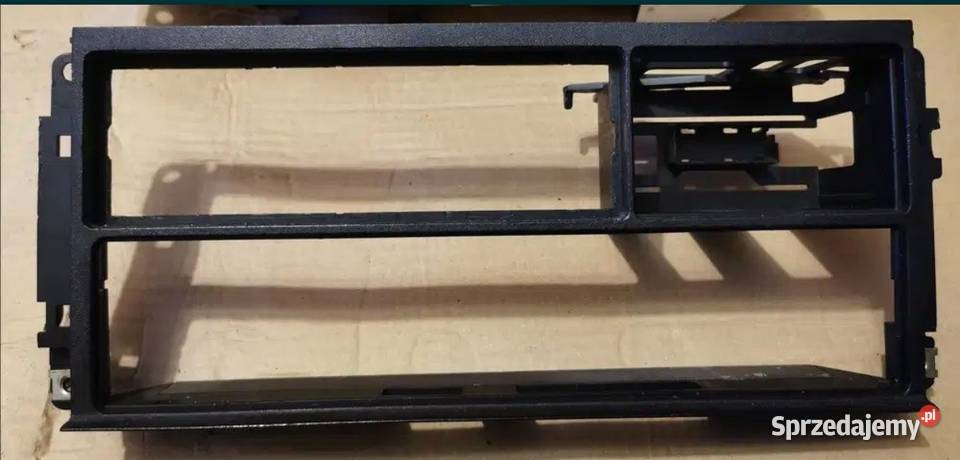 Ramka radia BMW E34 Pozostałe Żory