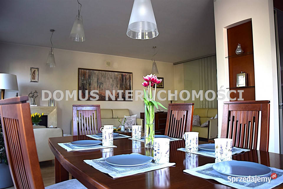 sprzedaży domu Wola Zaradzyńska 240m2 sprzedam